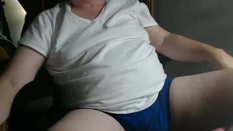 Snapshot of kev92569 chatting on January 2025 01:27:01 AM kev92569 online show from January 2025 01:27:01 AM