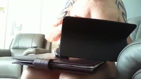 Snapshot of kevee1955 chatting on May 2026 07:13:01 AM Daddyo online show from May 2026 07:13:01 AM