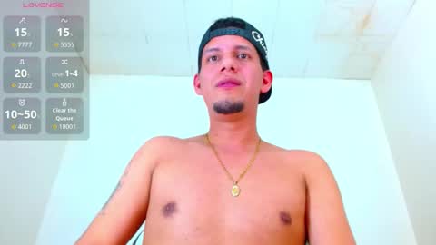 Snapshot of kevin__max_ chatting on September 2025 07:19:02 PM Kev online show from September 2025 07:19:02 PM