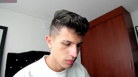 Kevin Ahs online show from September 2025 04:40:02 PM