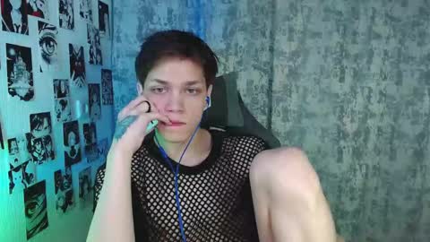 Kevin online show from October 2025 04:22:01 AM