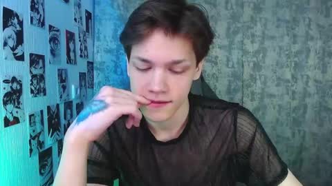 Kevin online show from October 2025 05:18:02 AM