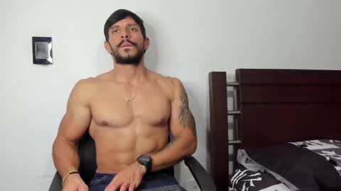 kevin_malone22 online show from December 2025 08:46:01 PM