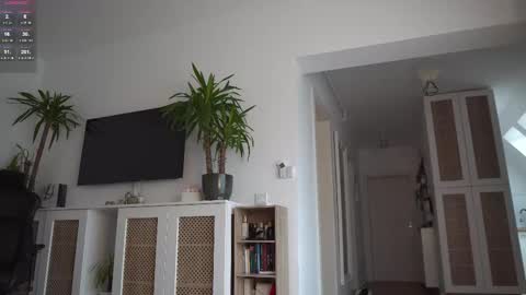 Snapshot of kevinandresxx chatting on October 2025 11:07:02 AM Kevin online show from October 2025 11:07:02 AM