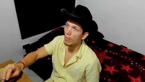 Snapshot of kevinkewma chatting on October 2025 12:23:02 PM kevinkewma online show from October 2025 12:23:02 PM