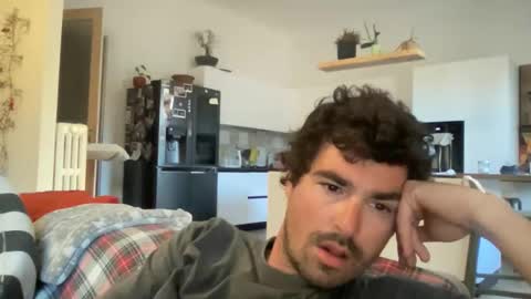 kevinpillobello online show from April 2026 05:26:02 PM