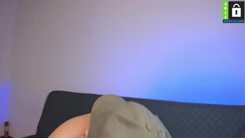 Snapshot of kevinxlvx chatting on November 2025 11:04:02 PM kevin and ottis online show from November 2025 11:04:02 PM