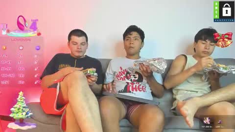 Snapshot of kevinxlvx chatting on December 2025 12:16:01 AM kevin and ottis online show from December 2025 12:16:01 AM