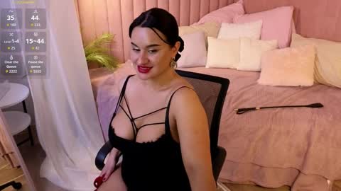 Snapshot of key_of_lust_ chatting on April 2026 04:46:01 AM key_of_lust_ online show from April 2026 04:46:01 AM