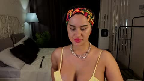key_of_lust_ online show from May 2026 01:33:02 AM