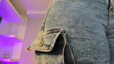 Snapshot of keyla_mejia chatting on December 2025 12:03:02 PM Keyla online show from December 2025 12:03:02 PM