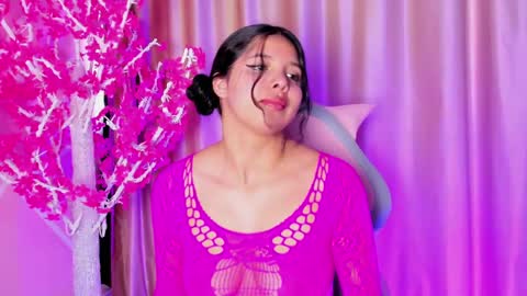 Keyla noa online show from October 2025 06:39:01 PM