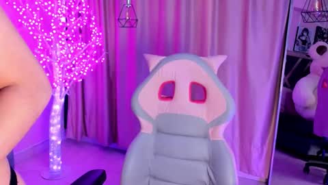 Keyla noa online show from January 2026 07:29:01 PM