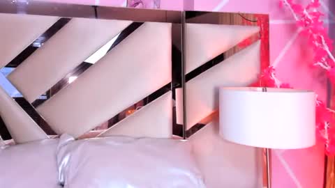 Keyla noa online show from April 2026 11:24:01 AM