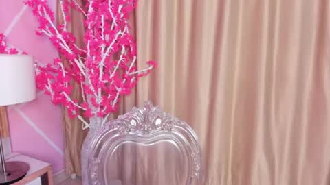 Keyla noa online show from June 2026 11:25:01 AM