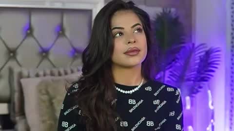 keylaconner online show from October 2025 01:31:02 AM