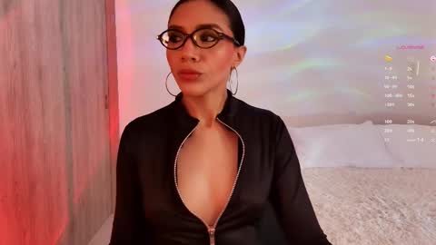 Keyla online show from May 2026 12:21:01 PM