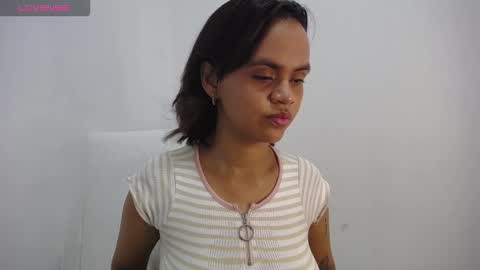 Snapshot of keyli_sweet chatting on November 2025 09:37:02 PM Keyla online show from November 2025 09:37:02 PM