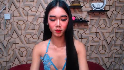 Snapshot of kezzykeller chatting on February 2025 04:10:01 PM kezzy online show from February 2025 04:10:01 PM
