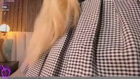 Kharla Marin online show from October 2025 08:59:01 PM