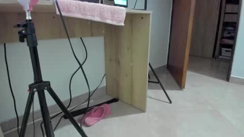 Kathe Hot online show from December 2024 01:25:01 AM
