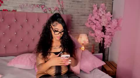 Snapshot of khelany_isyy chatting on September 2025 02:08:01 PM Khelany Isyy online show from September 2025 02:08:01 PM