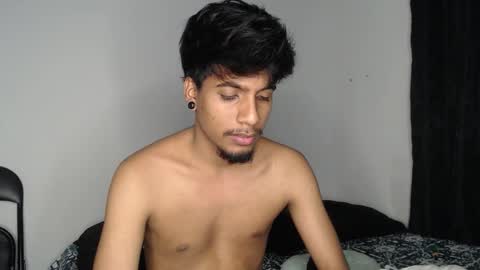 khevinlopezonig online show from October 2025 11:15:01 PM