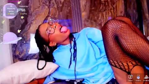 Snapshot of khler_angelis chatting on October 2025 12:35:01 PM khler_angelis online show from October 2025 12:35:01 PM