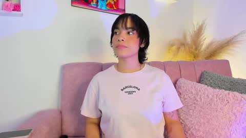 Snapshot of khloe_cute_ chatting on September 2025 11:09:02 PM khloe_cute_ online show from September 2025 11:09:02 PM