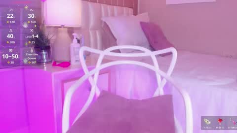 Snapshot of khloe_sweeet chatting on September 2025 11:37:02 AM khloe_sweeet online show from September 2025 11:37:02 AM