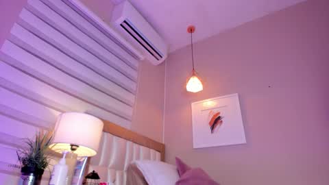 Snapshot of khloe_sweeet chatting on October 2025 11:40:01 AM khloe_sweeet online show from October 2025 11:40:01 AM