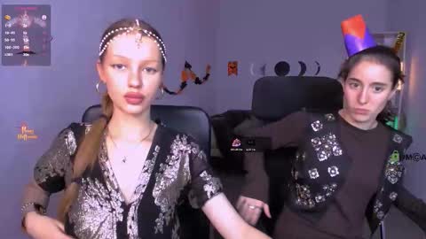 Snapshot of khloebeauty chatting on October 2025 09:49:02 PM khloebeauty online show from October 2025 09:49:02 PM