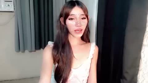 Snapshot of khloedoll_ chatting on October 2025 01:06:02 PM khloe online show from October 2025 01:06:02 PM