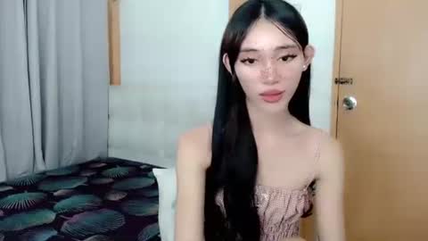 Snapshot of khloedoll_ chatting on November 2025 01:24:02 PM khloe online show from November 2025 01:24:02 PM