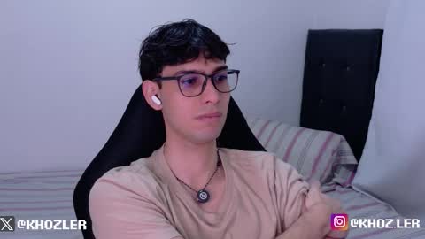Snapshot of khozler_ chatting on March 2026 02:13:02 AM khozler_ online show from March 2026 02:13:02 AM