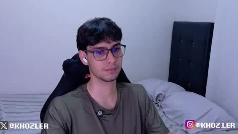 Snapshot of khozler_ chatting on March 2026 02:16:02 AM khozler_ online show from March 2026 02:16:02 AM