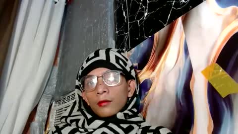 kiana online show from March 2026 01:22:02 PM