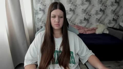 kianna_dior_ online show from June 2026 09:37:02 AM