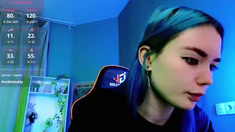 Kira online show from October 2025 08:48:01 PM