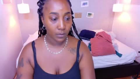 Snapshot of kiara_evanss chatting on June 2026 04:02:01 AM Kiara online show from June 2026 04:02:01 AM