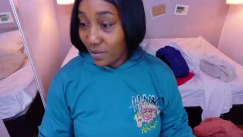 Snapshot of kiara_evanss chatting on July 2026 04:28:01 AM Kiara online show from July 2026 04:28:01 AM