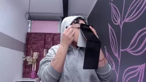 Snapshot of kiara_fox__ chatting on March 2026 11:02:02 AM KIARA FOX online show from March 2026 11:02:02 AM