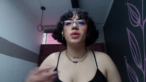 KIARA FOX online show from April 2026 09:32:02 PM