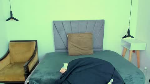 KIARA FOX online show from May 2026 08:24:01 PM