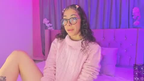 Snapshot of kiara_lovelyy chatting on July 2026 02:53:02 AM Kiara online show from July 2026 02:53:02 AM