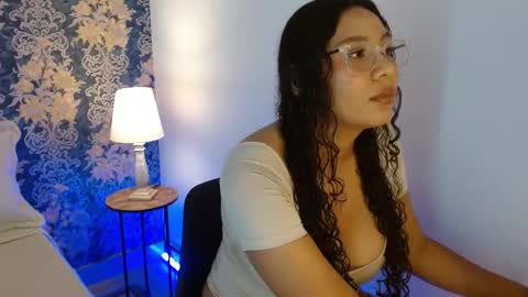 Snapshot of kiara_mare chatting on February 2026 12:20:02 AM Mar online show from February 2026 12:20:02 AM