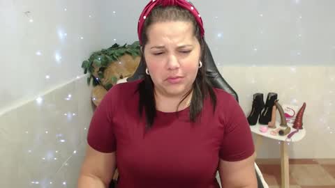 Snapshot of kiara_scottt chatting on January 2025 04:55:01 AM Kiara online show from January 2025 04:55:01 AM