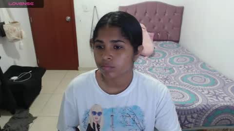 Snapshot of kiara_williamss chatting on January 2025 12:33:01 AM Kiara online show from January 2025 12:33:01 AM