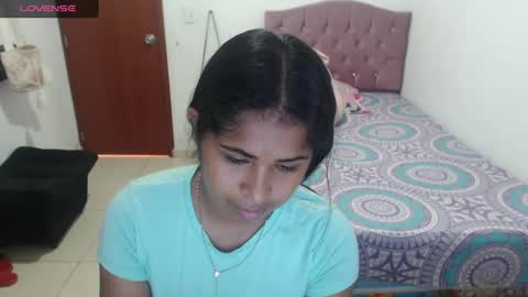 Snapshot of kiara_williamss chatting on January 2025 07:46:01 PM Kiara online show from January 2025 07:46:01 PM