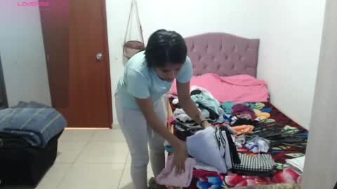 Kiara online show from December 2025 05:10:02 PM